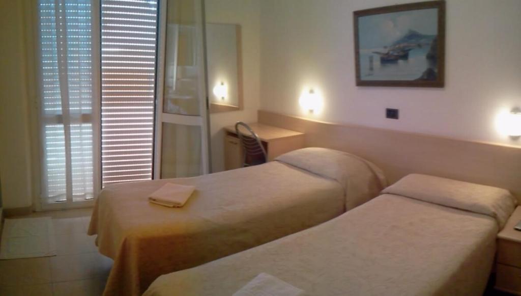 Hotel Nautilus Bellaria-Igea Marina Habitación foto